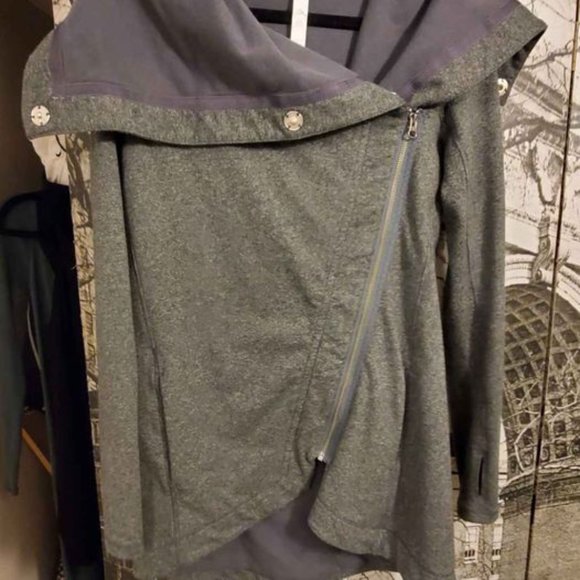 Lululemon wrap sweater - Picture 2 of 7